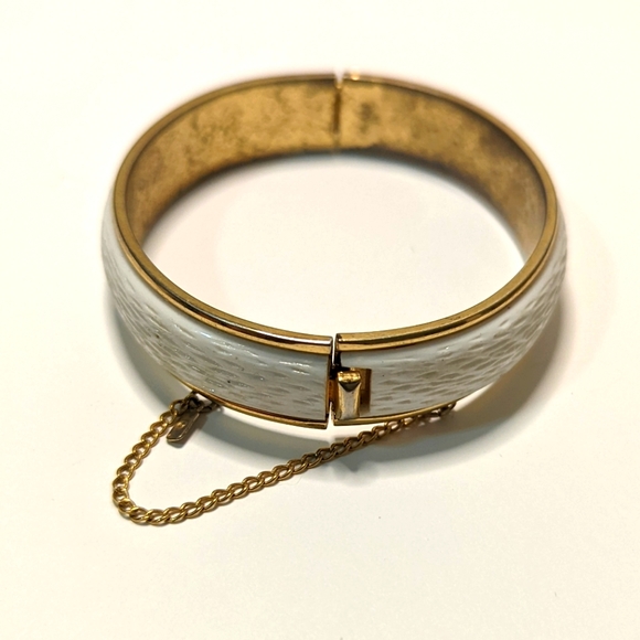 Vintage Monet Bangle-Hinged Cuff Bracelet-White Textured-Gold Tone-Safety Chain